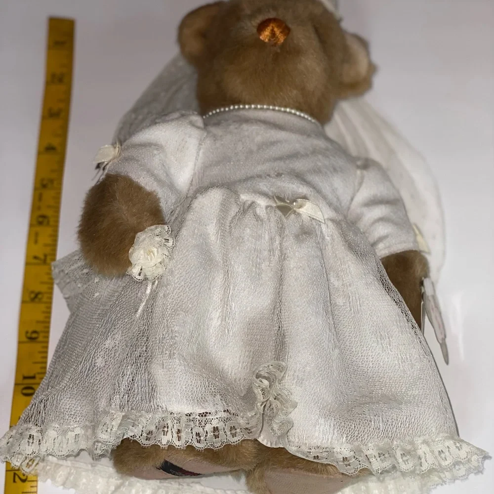 GUND 1990 JUST VINTAGE BEGUND 2250 &2251 WEDDING BRIDE & GROOM TEDDY BEAR
